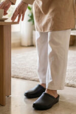 Women Lightweight Clogs Slipper (B6007) - Image 4