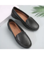 Women Elegant Classic Leather Shoes (2189) - Image 2