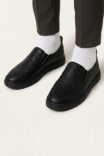 Women Classic Leather Shoes (DL691) - Image 3