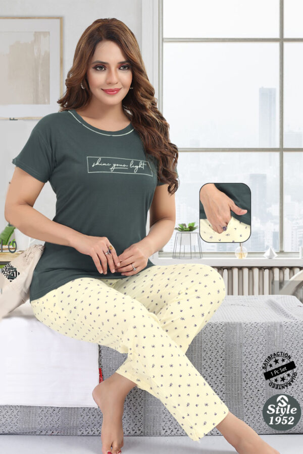 Women Cotton Half Sleeves Pajama Set (1952)
