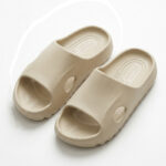 Rubber Light Weight Slipper (L375)