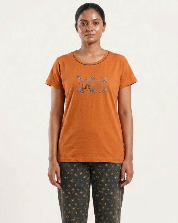 Women Cotton Half Sleeves Pajama Set (1738)